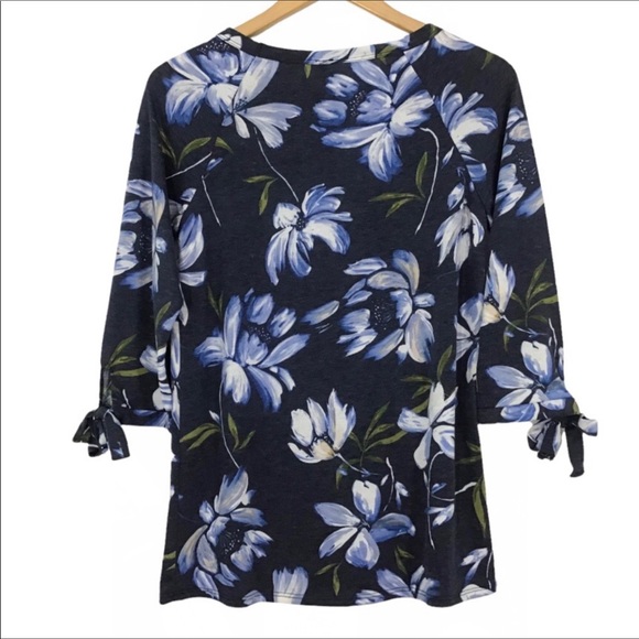 Mai Soli Navy Floral Print Top Size S Tie Sleeves NWT Made In USA - Picture 7 of 8